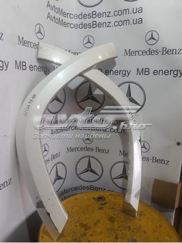 Кронштейн розширювача переднього крила правий A1668846222 Mercedes