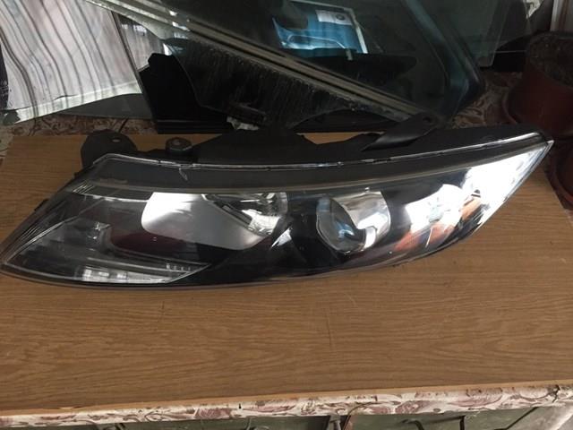 921014C000 Hyundai/Kia Фари