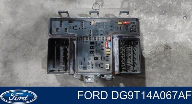 Блок запобіжників DG9T14A067AF Ford