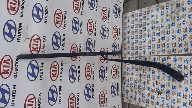 Важіль склоочисника 983202P510 Hyundai/Kia