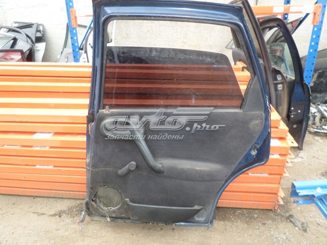 Двері задні, праві Opel 90508228 ціна, від 18.56 USD
