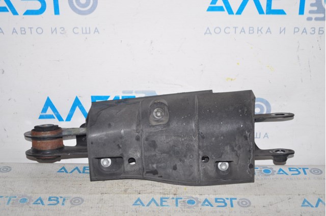 Важіль задньої підвіски поперечний, лівий Mazda TK4928550F