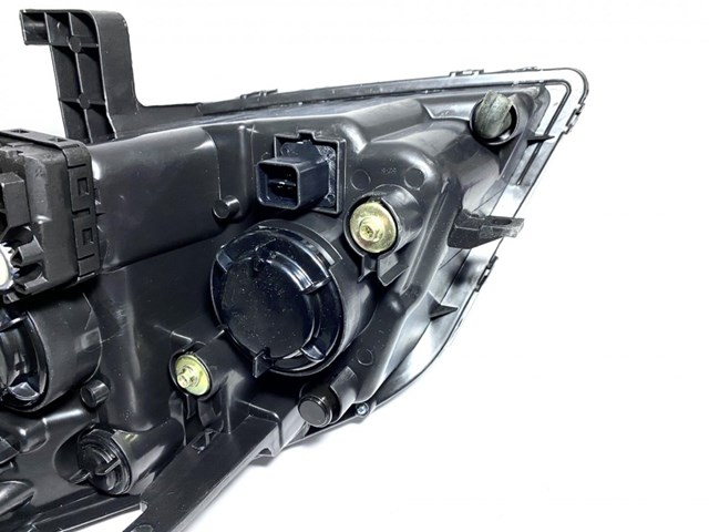Фара права 1017009815 Geely