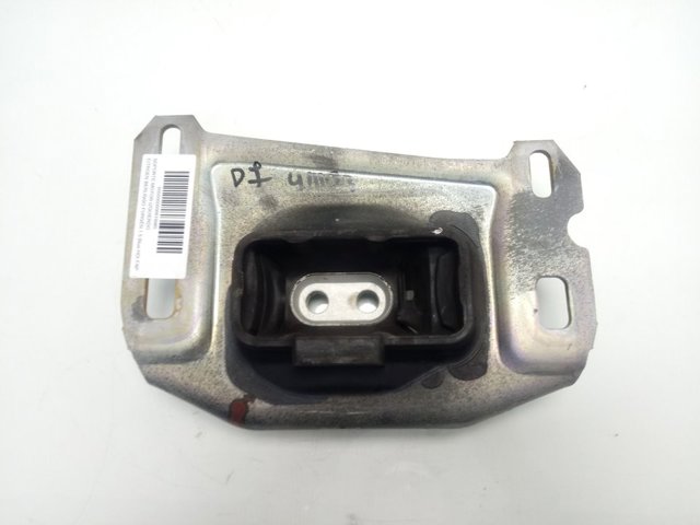 Подушка (опора) двигуна, ліва верхня Peugeot/Citroen 9813699680