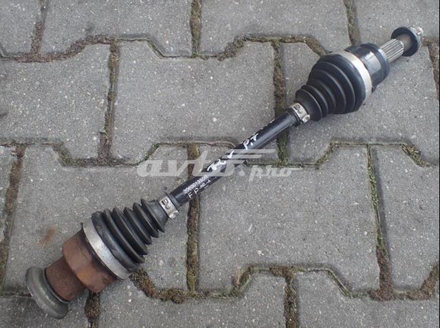 396001350R Renault (RVI) Привід задній