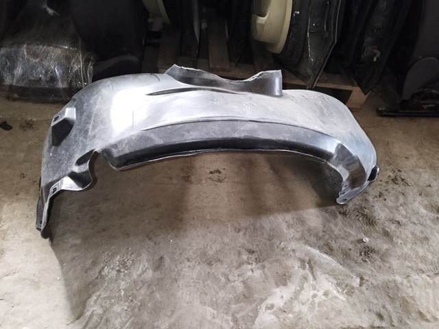 Підкрилок переднього крила, лівий Ford AM51R16115AD ціна, від 15.31 USD