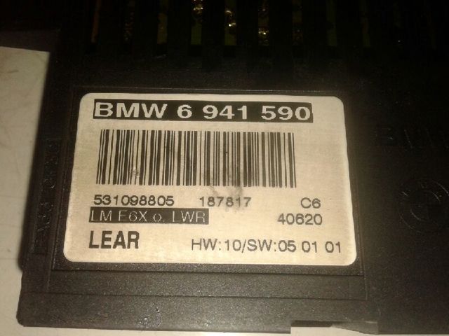  BMW 6941590