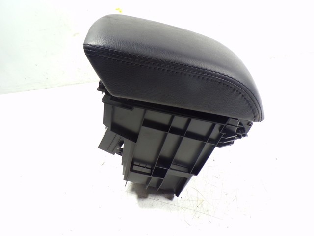 Mazda GML864450C02 ціна, від 8.87 USD