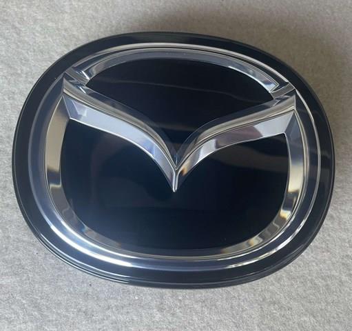 Емблема решітки радіатора BCKB51730 Mazda
