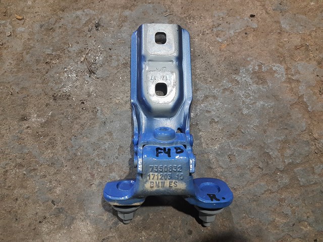  7350832 BMW