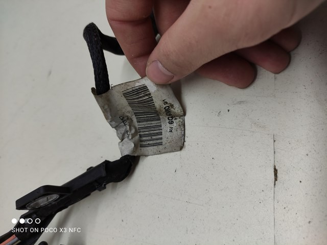  Ford AV6Q6M091 ціна, від 21.09 USD