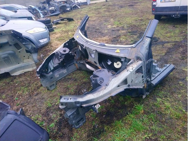 Лонжерон рами передній правий Volvo 32377205 ціна, від 56.37 USD