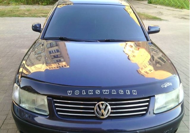 Спойлер капота на Volkswagen Passat B5 3B5