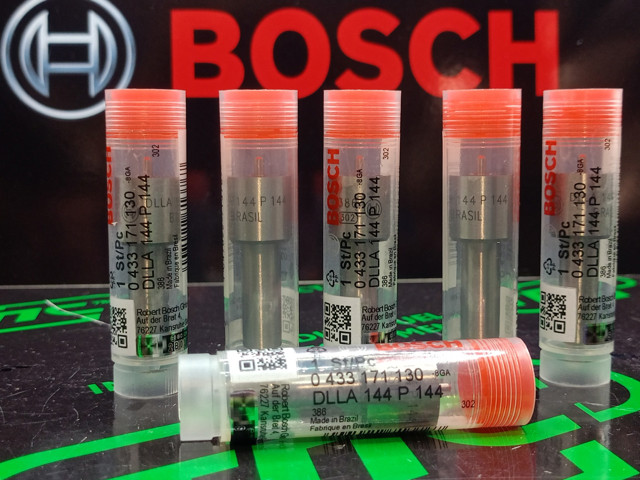 Купити DLLA144P144 Bosch Розпилювач дизельної форсунки
