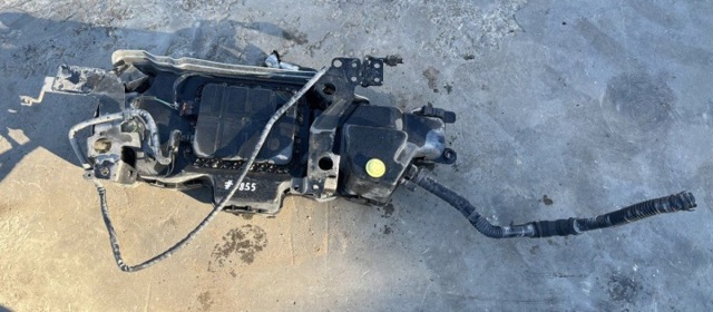 Бачок для присадок Peugeot/Citroen 9809653280 ціна, від 168.04 USD