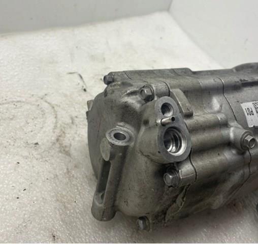 Купити 97701CM000 Hyundai/Kia Компресор кліматичної установки
