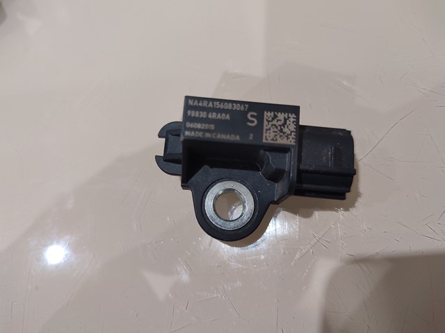 Датчик Ейрбег передній Nissan/Infiniti 988304RA0A ціна, від 3.98 USD