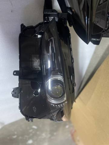 DFR751030 Mazda Основна фара - вставка