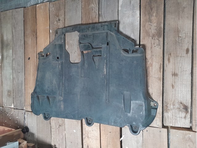 Захист двигуна 8V416P013AE Ford