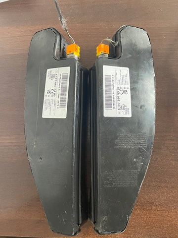 Подушка переднього сидіння Mercedes A1678605402