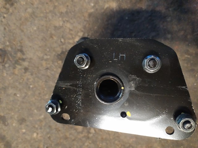 Купити 852116RP0A Nissan/Infiniti 