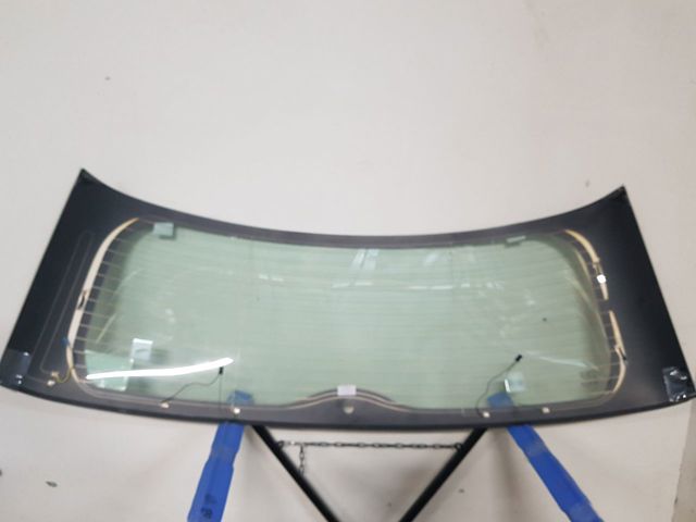 Скло кришки багажника XYG GS4613D21 ціна, від 73.20 USD