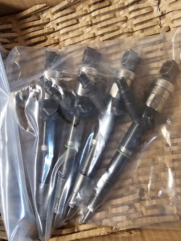 Форсунка паливна Denso 166008H800 ціна, від 141.08 USD
