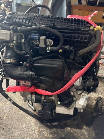 Купити 101023TASC Nissan/Infiniti Двигун