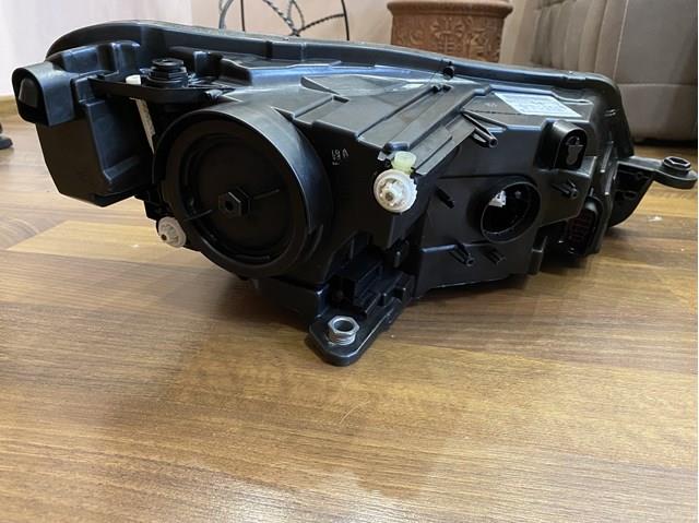 Фара правая VAG 3V1941016A ціна, від 296.40 USD