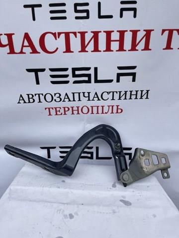  149626800C Tesla