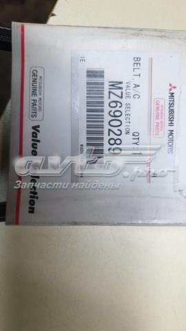 Ремінь генератора MZ690289 Mitsubishi