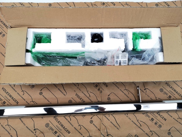 Купити F1371ADE00 Hyundai/Kia 