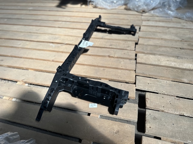 Панель передня Hyundai/Kia 64101AA500 ціна, від 264.71 USD