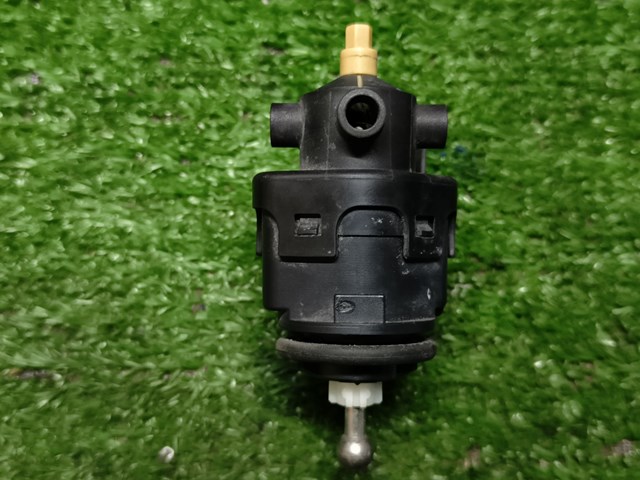 00787845 Mitsubishi Двигун корректора фари