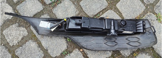 Купити 71109T2MT61 Honda Заглушка/ решітка протитуманних фар бампера переднього, права