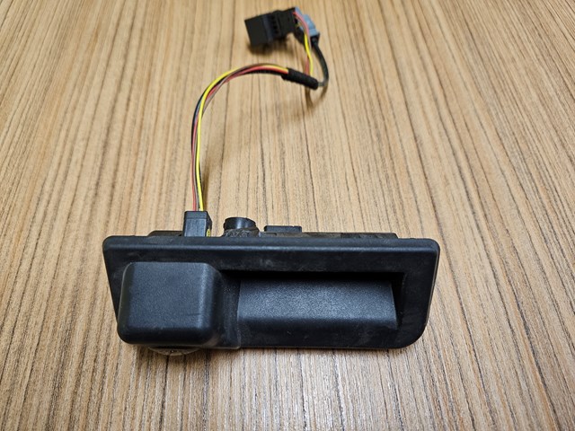  VAG 17A82756607S ціна, від 22.08 USD