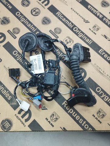  Ford 3M5T14A584 ціна, від 9.93 USD