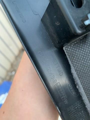Купити LR035768 Land Rover 