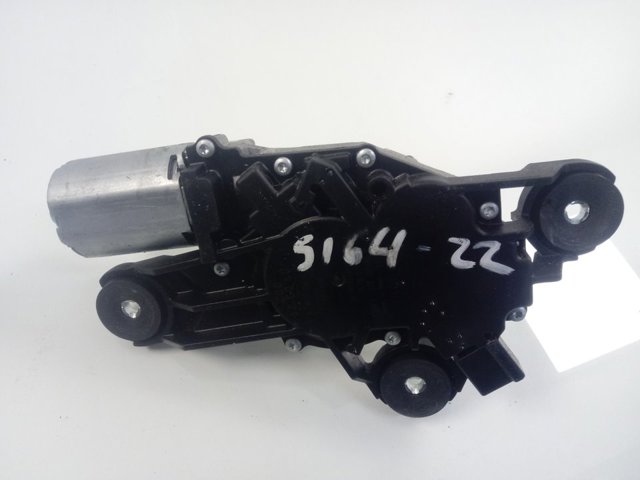 390201823 Ford 