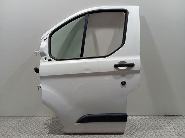 Купити 2488102 Ford Двері кабіни