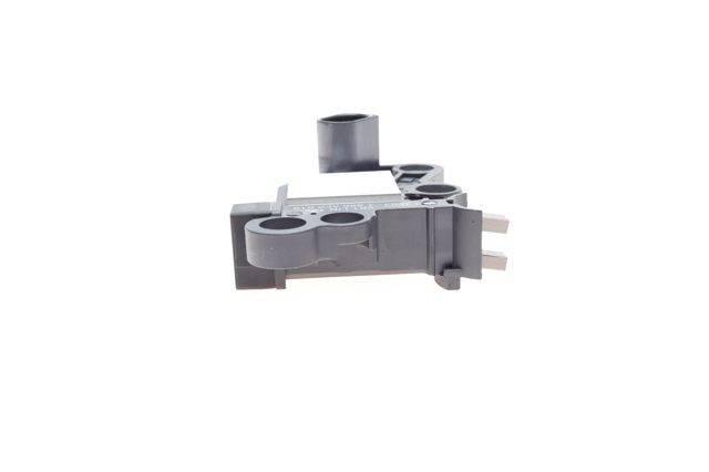 Купити 1986AE0018 Bosch Реле регулятор напруги генератора