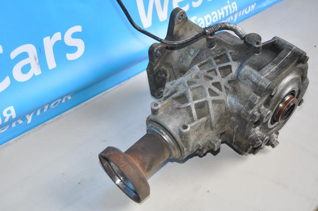 Купити LR051075 Land Rover Коробка роздавальна в зборі