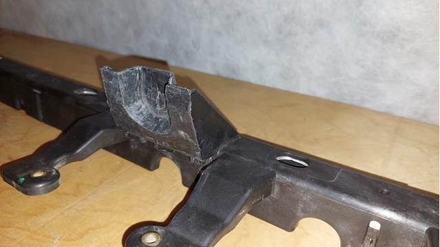 Купити 105416400D Tesla 