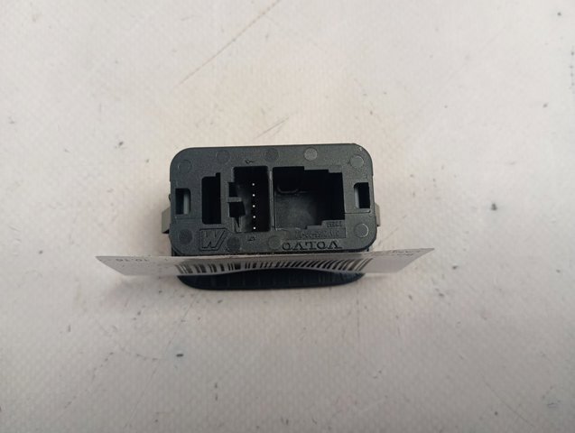CPLA10E998AA Land Rover Кнопка приводу замка задньої 3/5 двері (ляди)