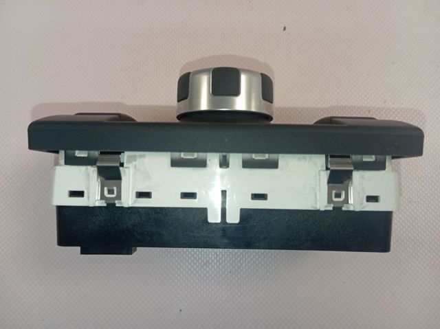  6H5214B596CD Land Rover