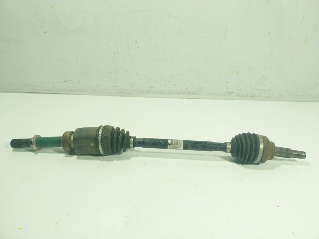 391005SN0A Nissan/Infiniti Привід передній правий