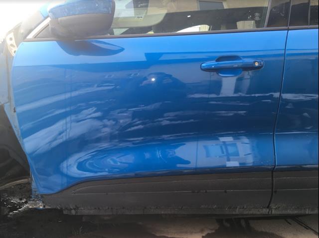 Купити LJ6Z7820125C Ford Двері кабіни