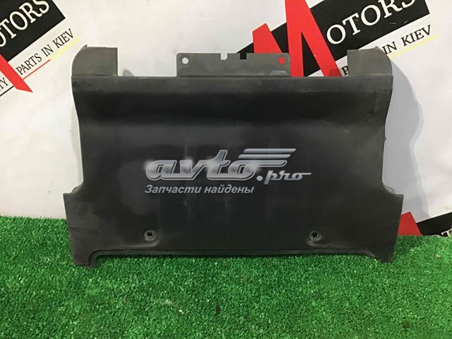  LR104002 Land Rover
