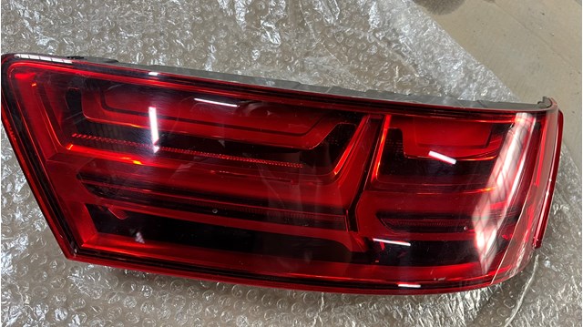  VAG 4M0945094 ціна, від 126.69 USD