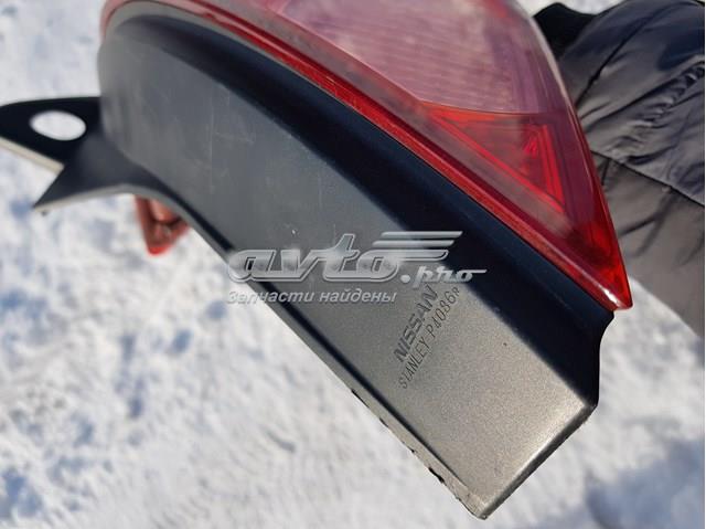 26550ED025 Nissan/Infiniti Ліхтар задній правий